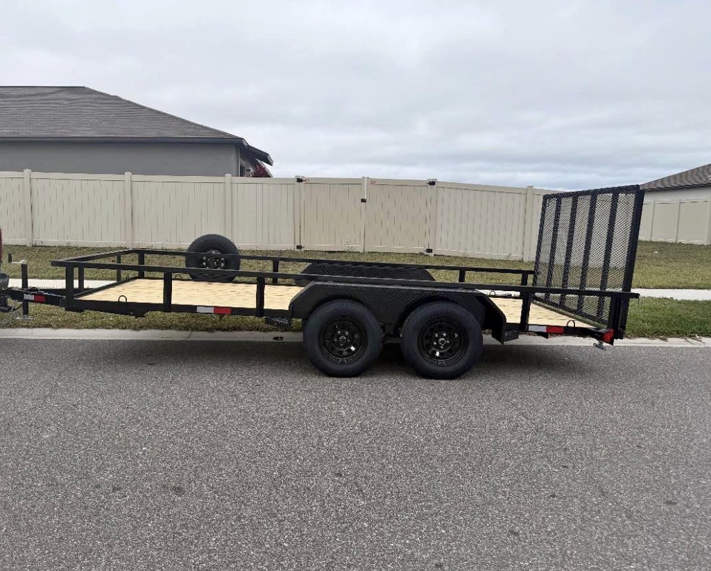 Utility trailer rental Tampa FL - Versatile trailers for landscaping and moving
